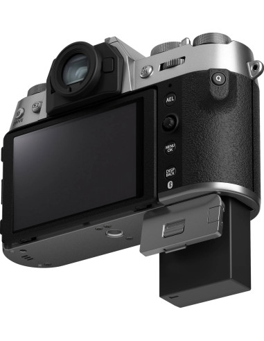 X-T50 Silver + XF 16-50mm f/2.8-4.8 R LM WR